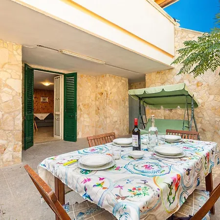 Apartamento A Casa Di Giulia E Sofia By Barbarhouse Torre Suda