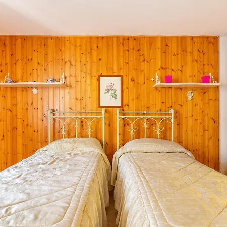 A Casa Di Giulia E Sofia By Barbarhouse Torre Suda